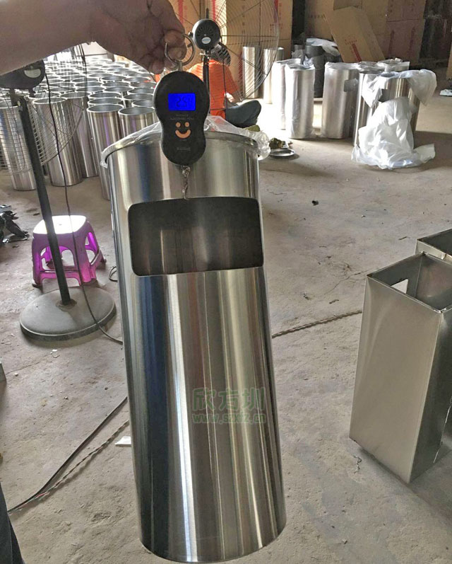 上海不銹鋼座地?zé)熁彝白愫裾娌膶?shí)料，確保質(zhì)量統(tǒng)一